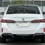 BMW 5 Series 2026 из Китая