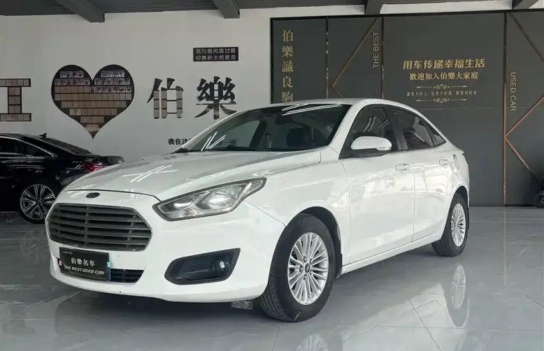 Ford Escort 2017 из Китая