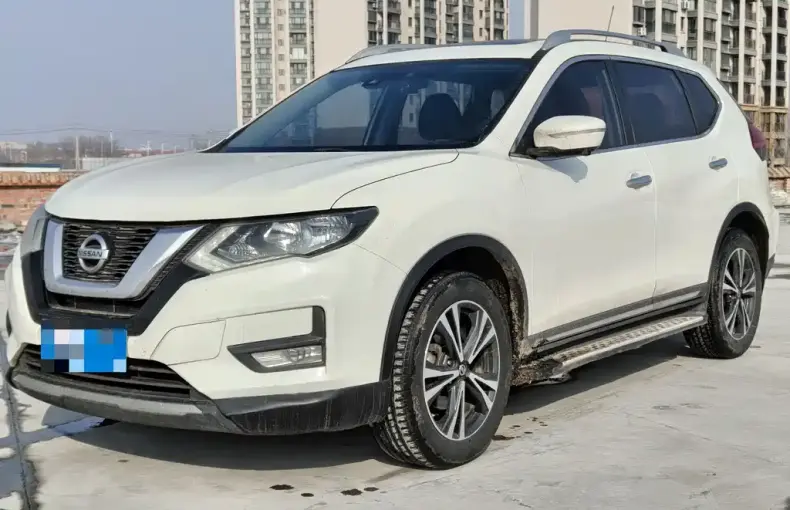 Nissan X-Trail 2017 из Китая