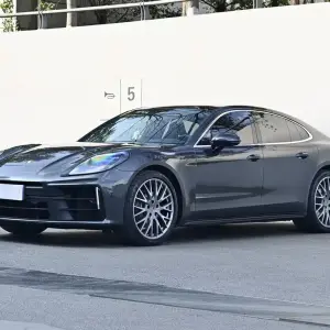Porsche Panamera 2025 из Китая
