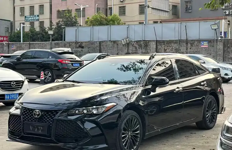 Toyota Avalon 2022 из Китая