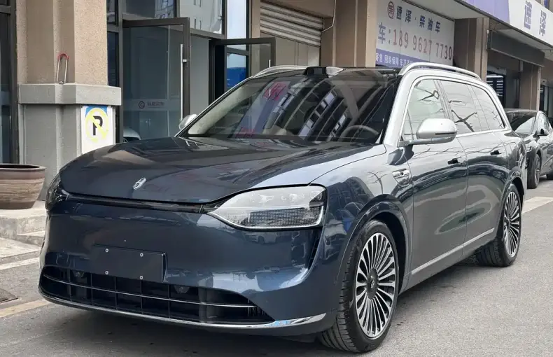 AITO 问界 AITO M9 2024 из Китая