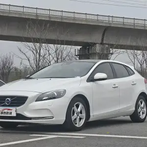 Volvo V40 2016 из Китая