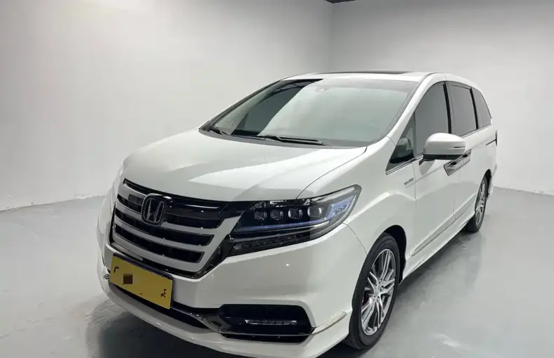 Honda Elysion 2021 из Китая