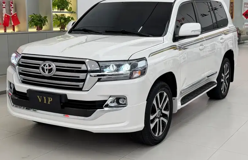 Toyota Land Cruiser 2013 из Китая