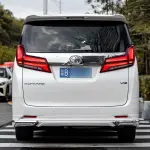 Toyota Alphard 2017 из Китая