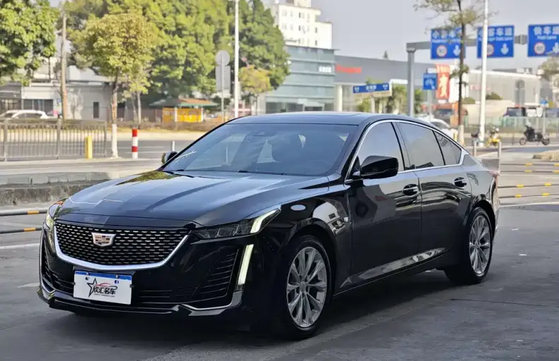 Cadillac CT5 2022 из Китая