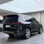 Lexus LX 2024 лот 57798526 из Китая