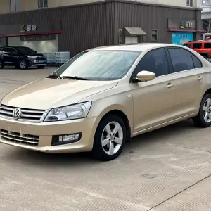 Volkswagen Santana 2015 из Китая