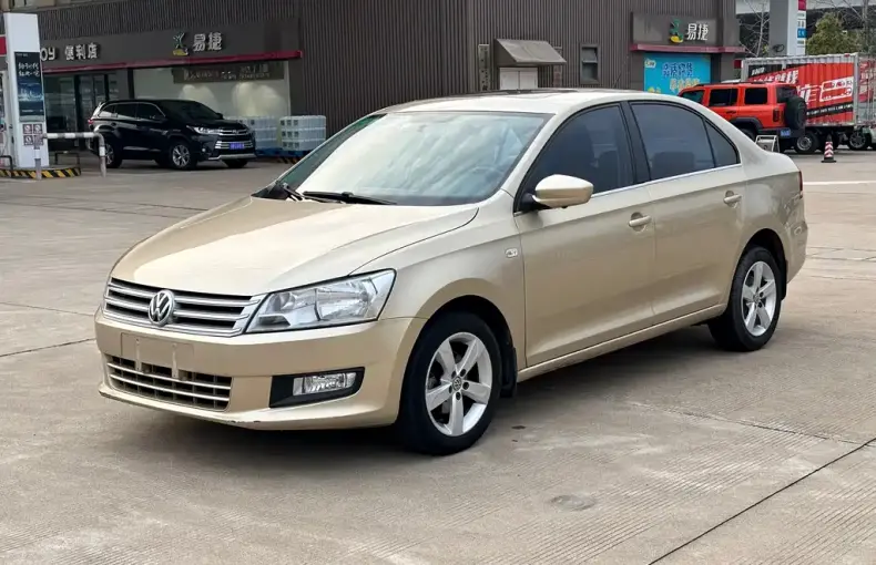 Volkswagen Santana 2015 из Китая
