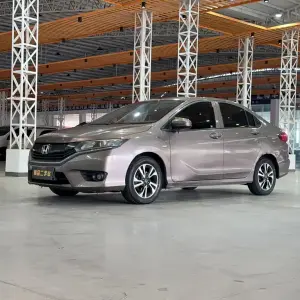 Honda Greiz 2016 131 л.с. из Китая