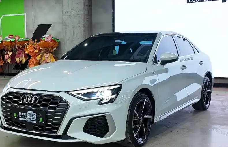 Audi A3 2021 из Китая