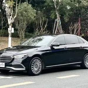 Mercedes-Benz E-Class 2022 из Китая