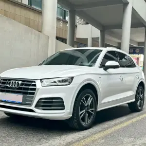 Audi Q5L 2020 252 л.с. — лот 57805479 из Китая