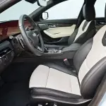 Cadillac CT5 2025 из Китая