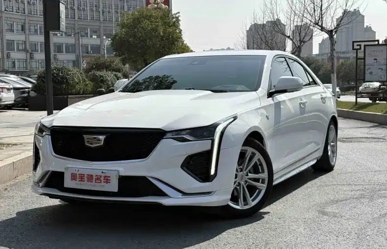 Cadillac CT4 2020 из Китая