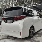 Toyota Alphard 2026 из Китая
