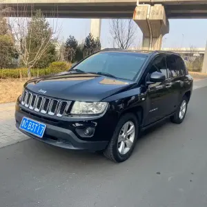 Jeep Compass (Import) 2013 156 л.с. из Китая