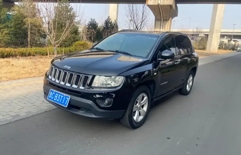 Jeep Compass (Import) 2013 из Китая