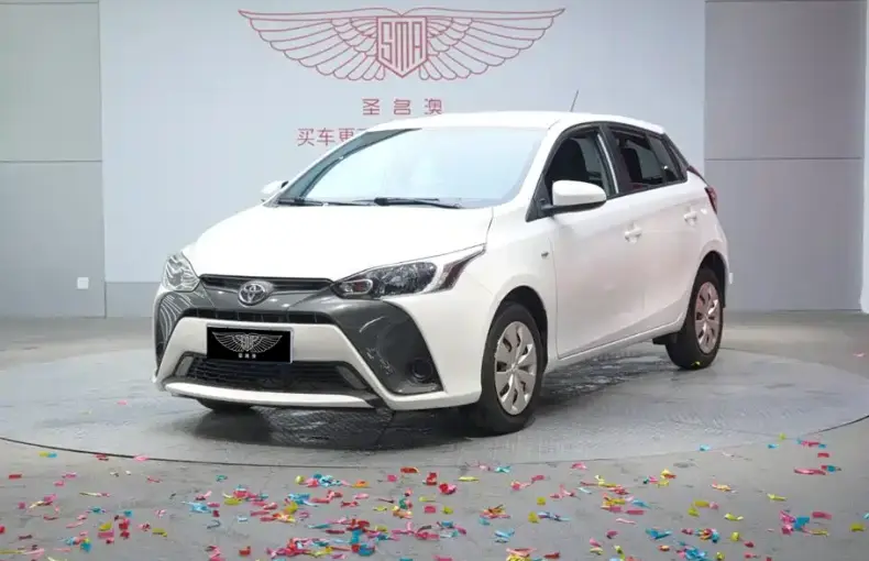 Toyota Yaris L 2017 из Китая
