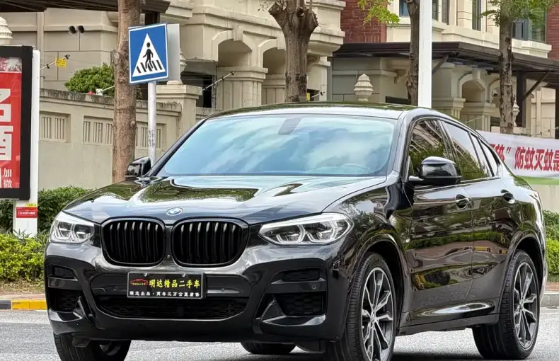 BMW X4 2021 из Китая