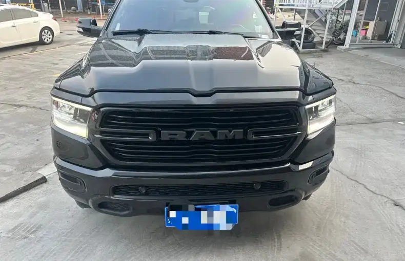RAM Ram Trucks 2019 из Китая