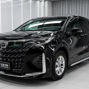 Toyota Sienna из Китая