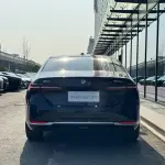 BMW 5 Series 2024 из Китая