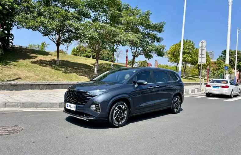 Hyundai Custo 2022 из Китая