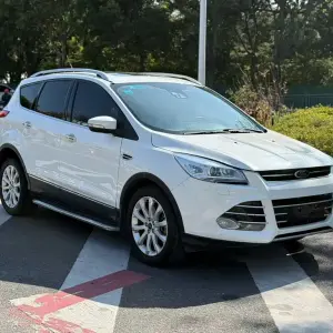Ford Kuga 2014 242 л.с. из Китая