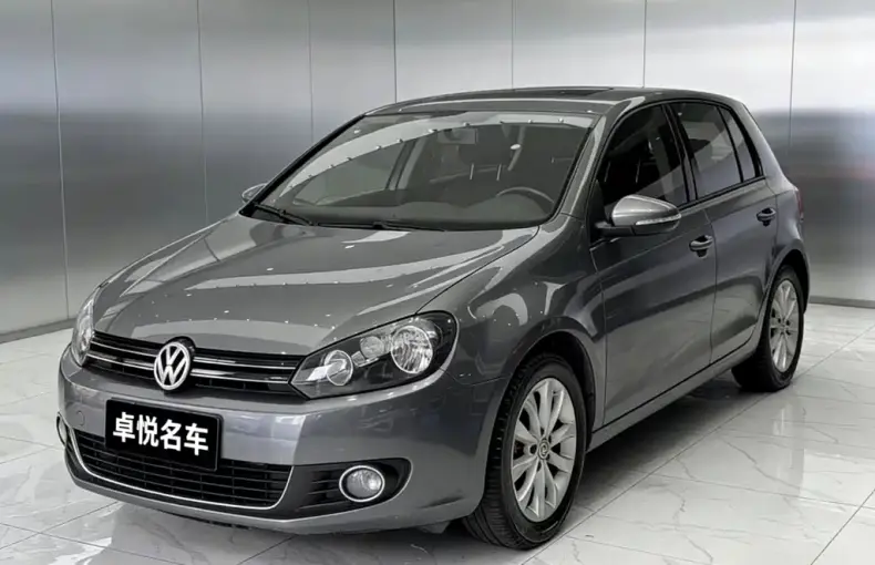 Volkswagen Golf 2012 из Китая