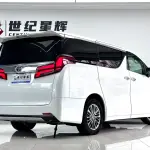 Toyota Alphard 2020 из Китая
