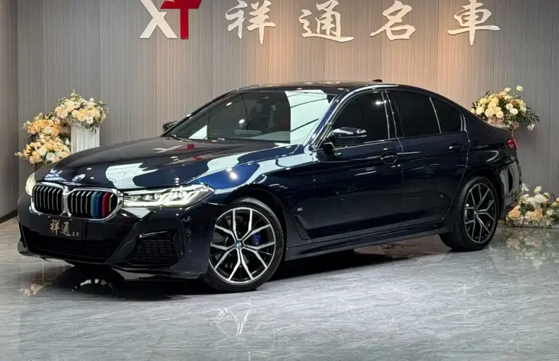 BMW 5 Series (Import) 2022 из Китая