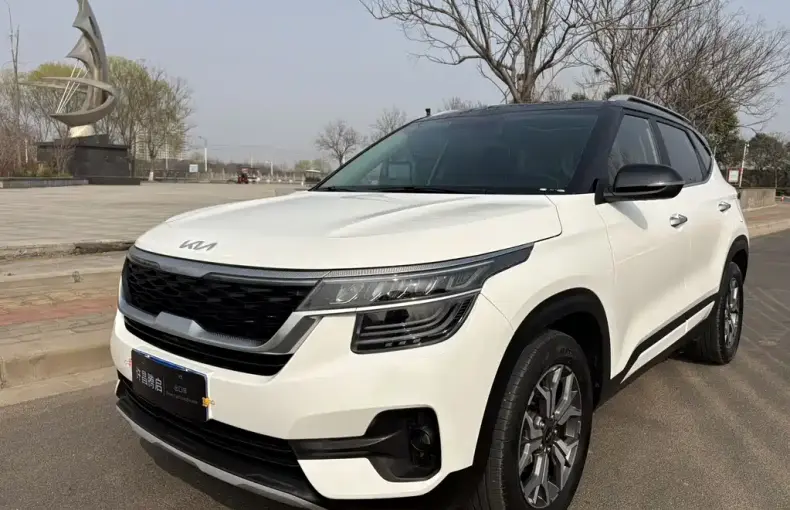 Kia KX3 2022 из Китая