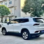 Geely Haoyue 2021 из Китая