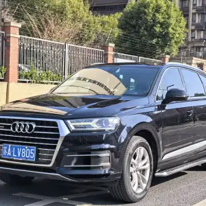 Audi Q7 2017 из Китая