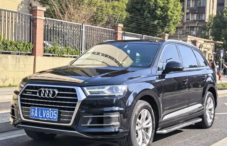Audi Q7 2017 из Китая