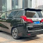 Toyota Alphard 2020 из Китая