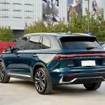 Geely Xingyue L 2022 из Китая