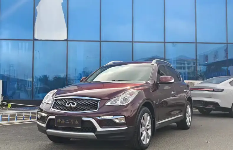 Infiniti QX50 2016 из Китая