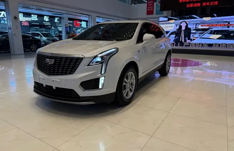 Cadillac XT5 2022 из Китая