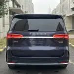 Roewe iMAX8 2022 из Китая