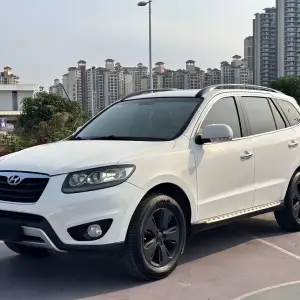 Hyundai Santa Fe Classic 2012 из Китая