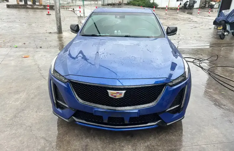 Cadillac CT5 2021 из Китая