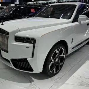 Rolls-Royce Cullinan из Китая