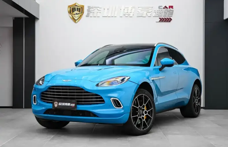 Aston Martin DBX 2021 из Китая