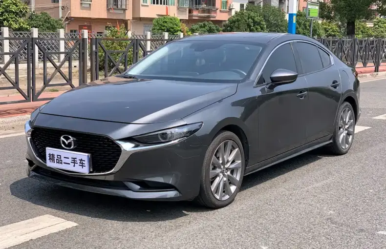 Mazda 3 Axela 2021 из Китая