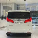 Toyota Alphard 2021 из Китая