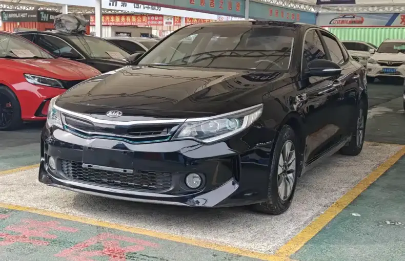 Kia K5 2017 из Китая
