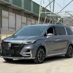 Roewe iMAX8 2021 из Китая